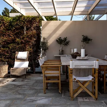 Azalea - Beachfront, 4bdrms, 4 Baths, View Pefkochori