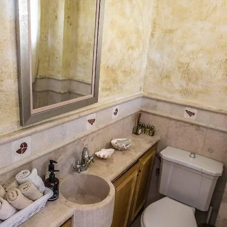 Azalea - Beachfront, 4bdrms, 4 Baths, View Villa Pefkochori